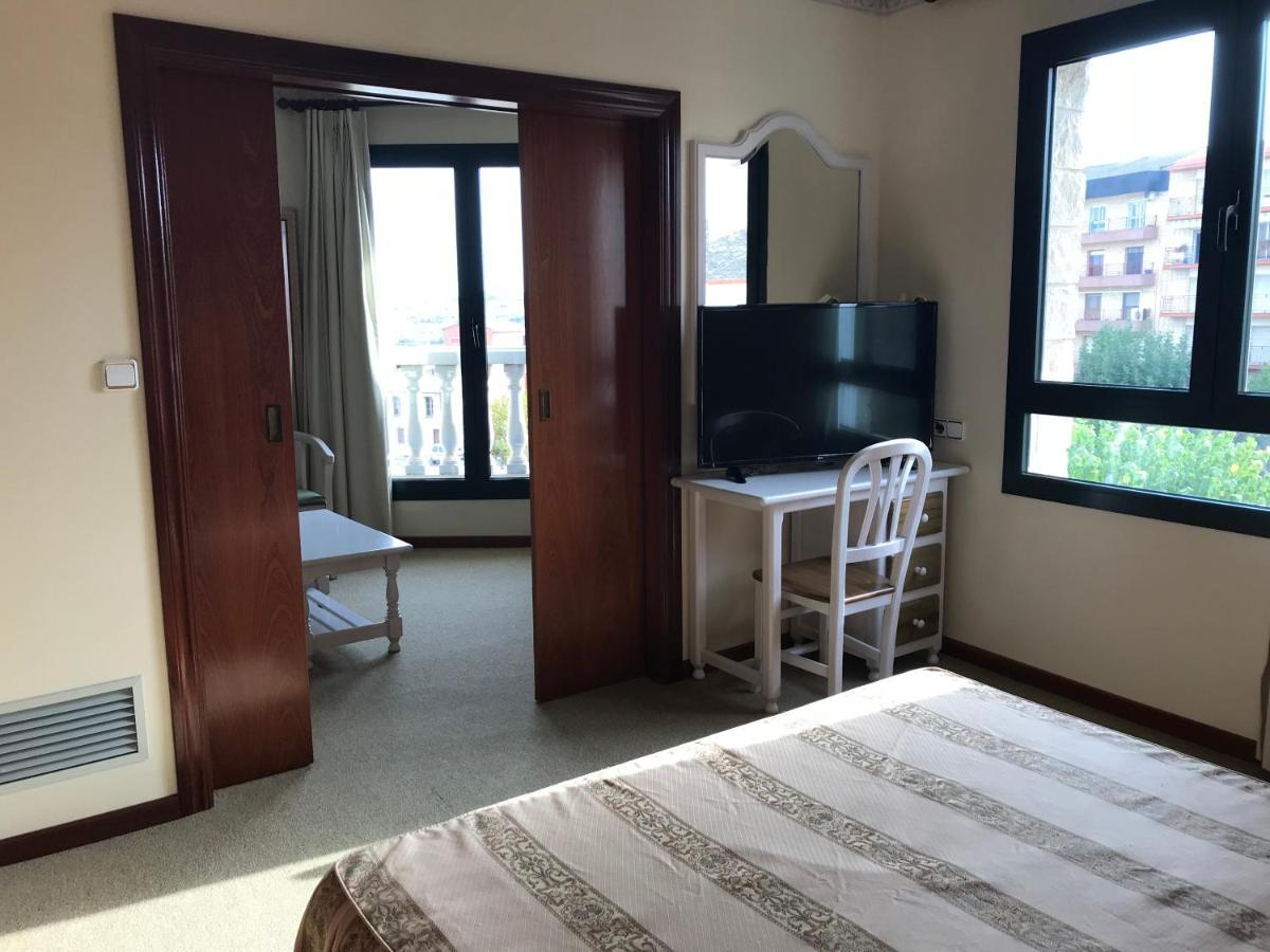 Hotel Magallon Каспе Экстерьер фото
