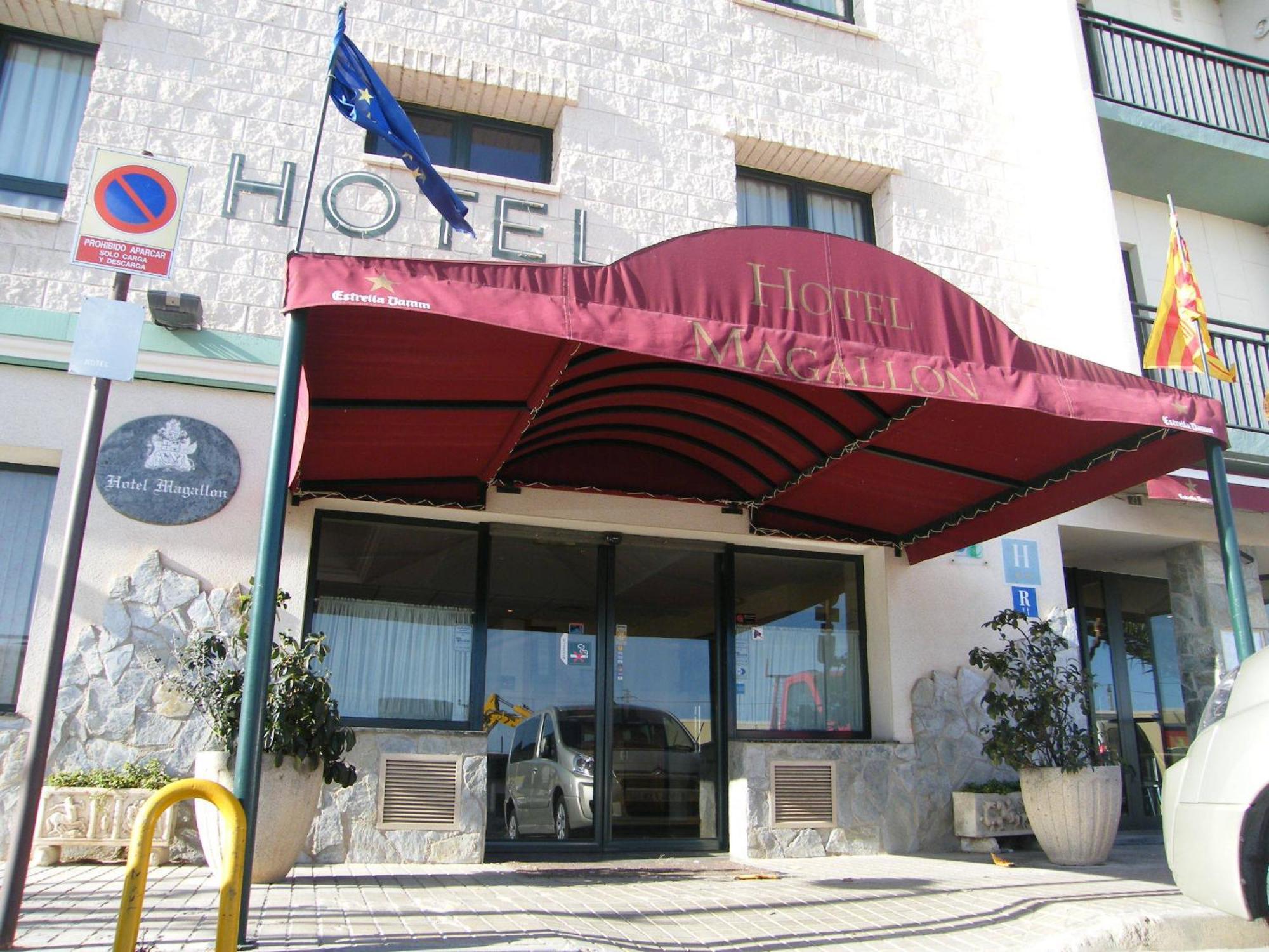 Hotel Magallon Каспе Экстерьер фото